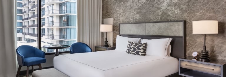 Corner King at Hotel Van Zandt